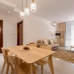 Artemisia B2-12 By Wonderful Italy *